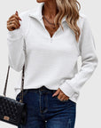Women's Chic Zip-Up Sweater
