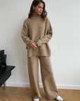 Women's Feminine Oversized Knitted Set