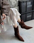 Women's Refined Pointed Toe Boots