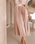 Women's Modern Statement Maxi Dress