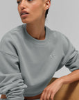 Alo - Cropped Crew Neck