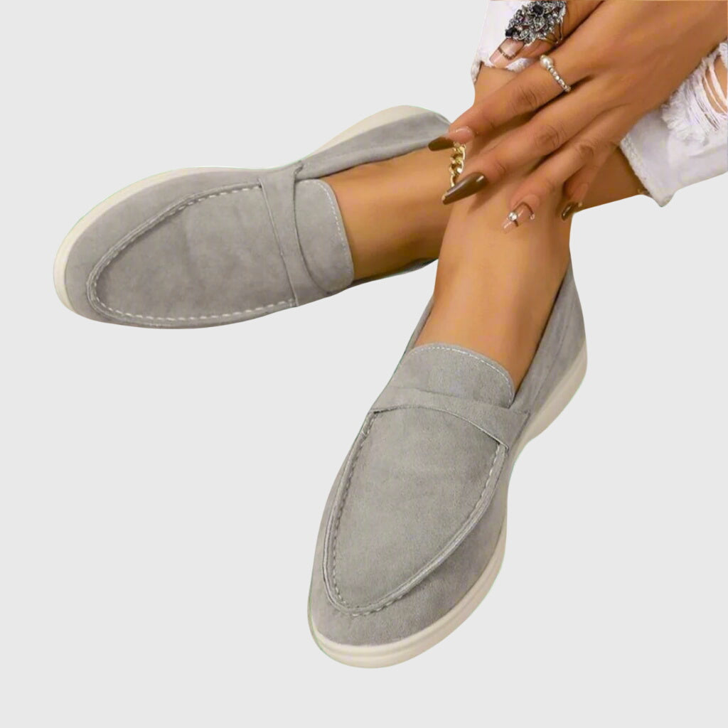 Women's Elegant Signature Loafers