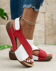 Women's Sleek Sandals
