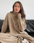 Women's Feminine Oversized Knitted Set