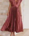Women's Modern Statement Maxi Dress