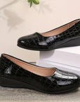 Women's Versatile Slip-On Shoes