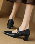 Women's Relaxed Square Toe Shoes