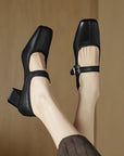 Women's Relaxed Square Toe Shoes