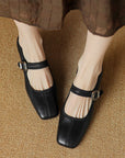 Women's Relaxed Square Toe Shoes